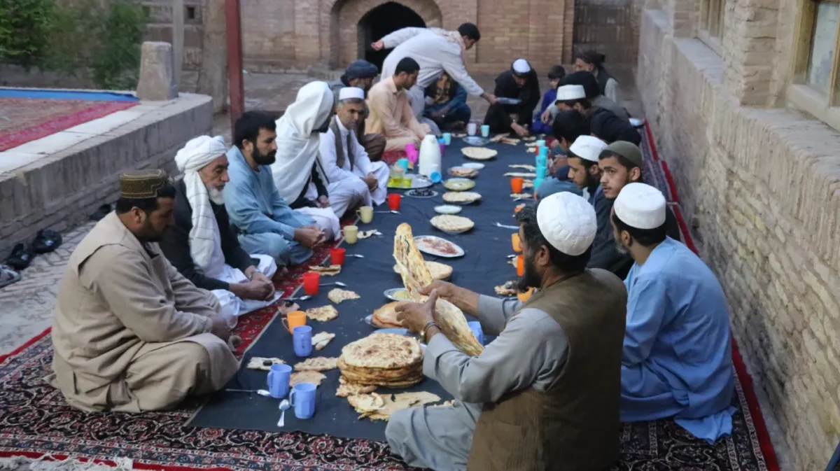 Afganistan, Ramazan, iftar