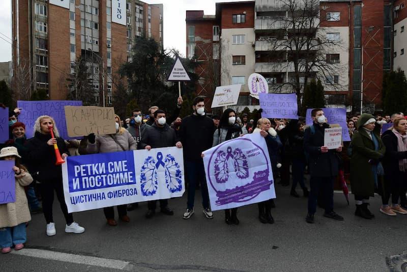 Protestë e pacientëve me fibrozë cistike, Foto: Printscreen nga video