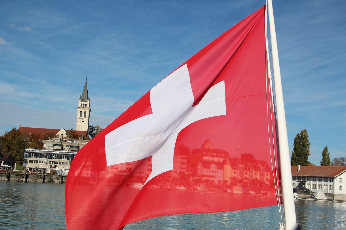 Flamuri i Zvicrës. Foto nga RuthAschilier/Pixabay