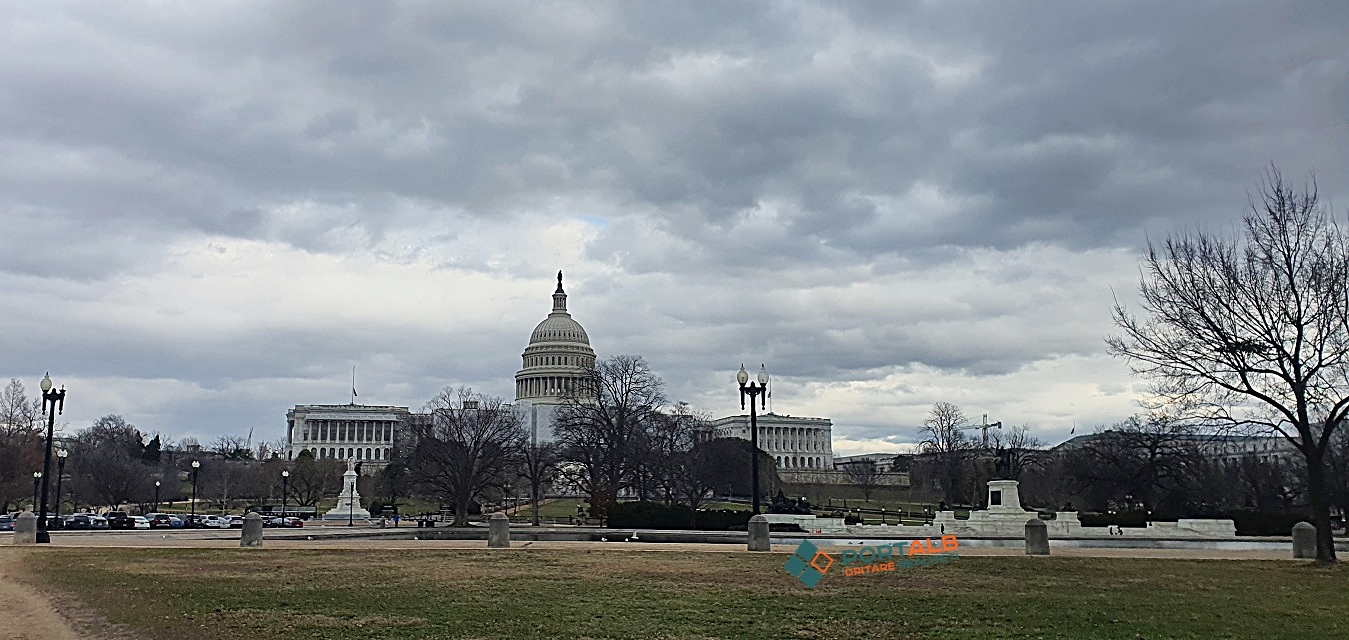 Kapitoli në Uashington, foto nga Portalb.mk