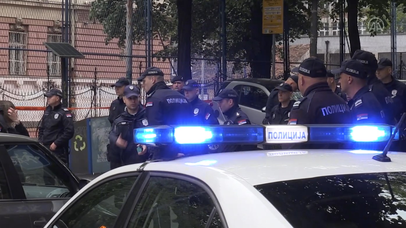 Policia në vendin e ngjarjes, Beograd. Foto nga Anadolu Agency