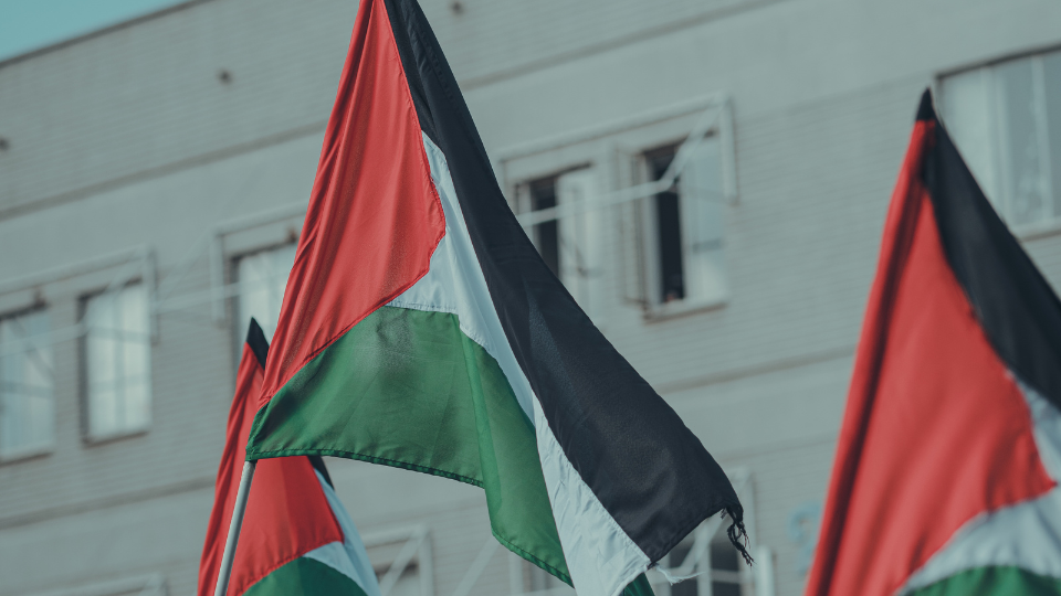 Flamuri i Palestinës. Foto: Muaaz në Canva