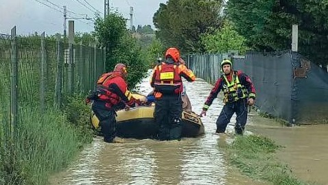 Vërshime në Itali, foto: Zjarrëfiksat e Italisë