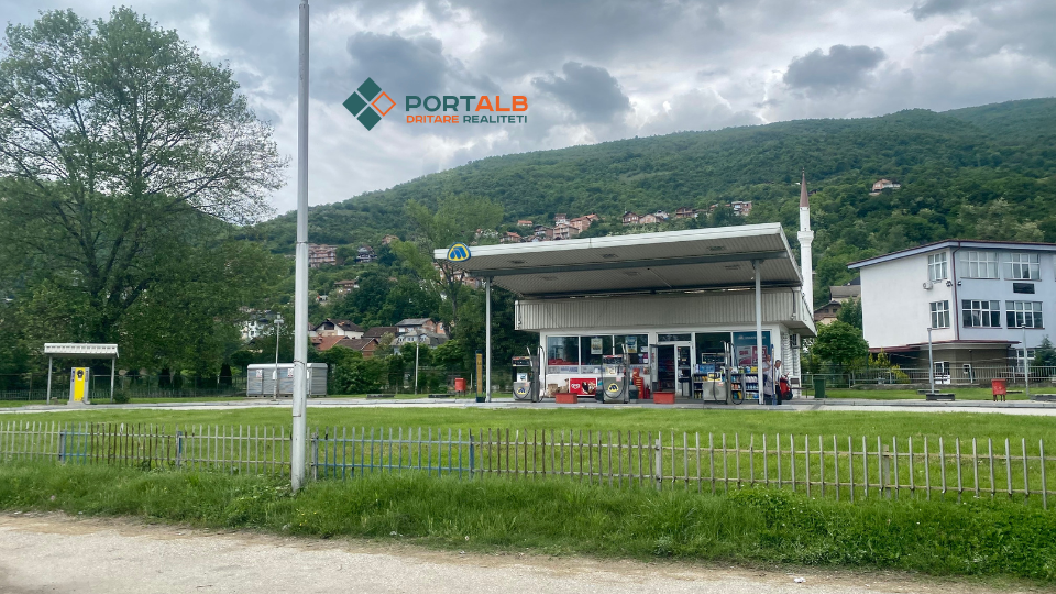 Pompa e benzinës "Makpetrol" në Tetovë. Foto: Fisnik Xhelili/Portalb.mk
