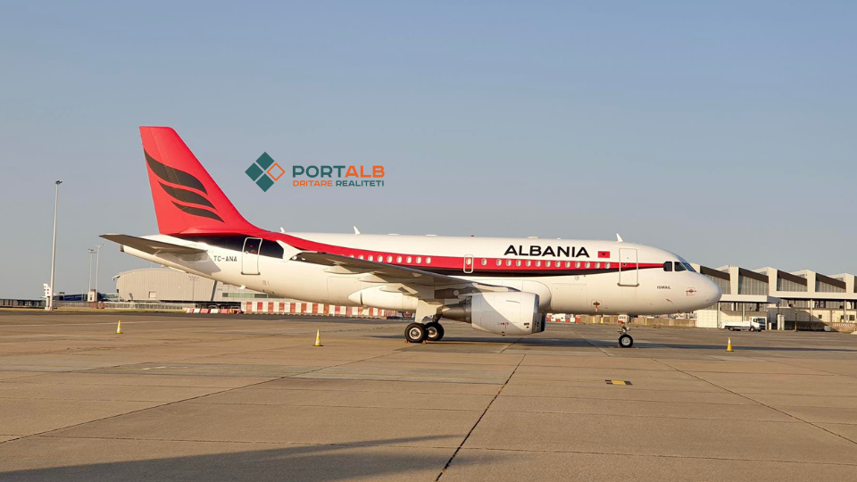Aeroplan i Air Albania, foto: Fisnik Xhelili/Portalb.mk