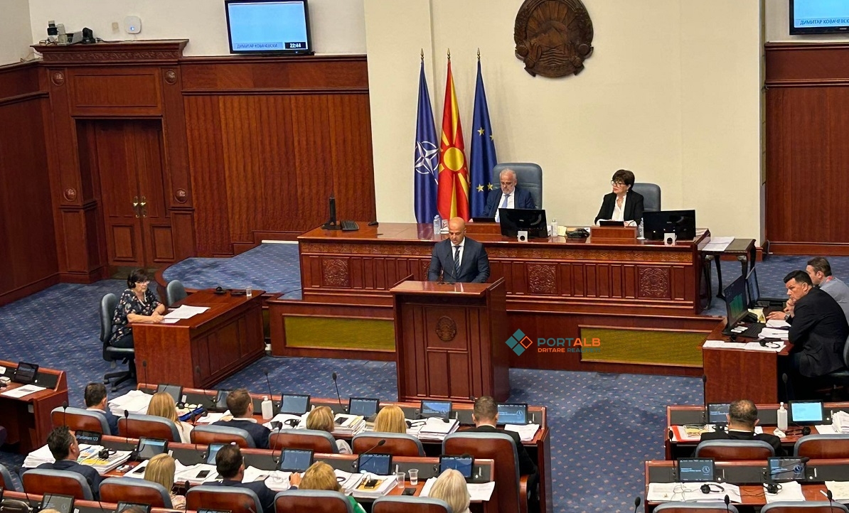 Parlamenti i RMV-së, në foltore Kovaçevski. Foto nga Teuta Buçi / Portalb.mk