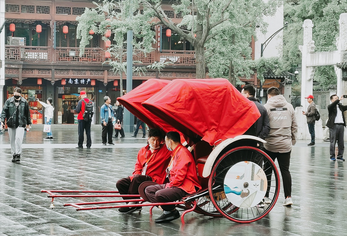 Kinë - Kina, mot me shi. Foto nga David Yu/Pexels