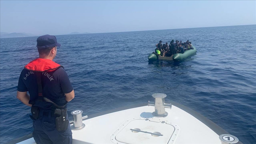 Turqia shpëtoi 125 emigrantë të parregullt në Detin Egje. Foto: Anadolu Agency