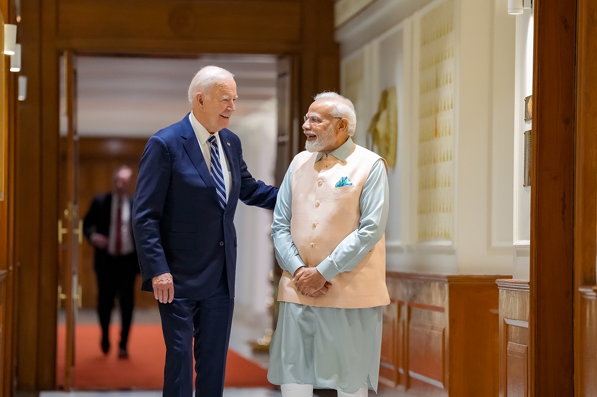 Presidenti i Shteteve të Bashkuara, Joe Biden dhe kryeministri i Indisë, Narendra Modi, gjatë takimit në samitin e G20-ës në Nju Delhi, 9 shtator 2023. Foto profili në Twitter i presidentit Biden.