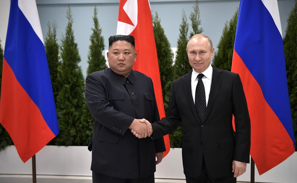 Lideri verikorean, Kim Jong Un, dhe ai rus, Vladimir Putin në Vlladivostok të Rusisë. 25 prill 2019. Foto: kremlin.ru