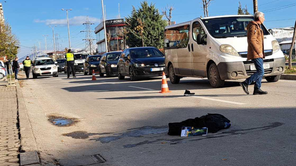 Një nxënëse u godit me veturë në rrugën Industriale në Tetovë
