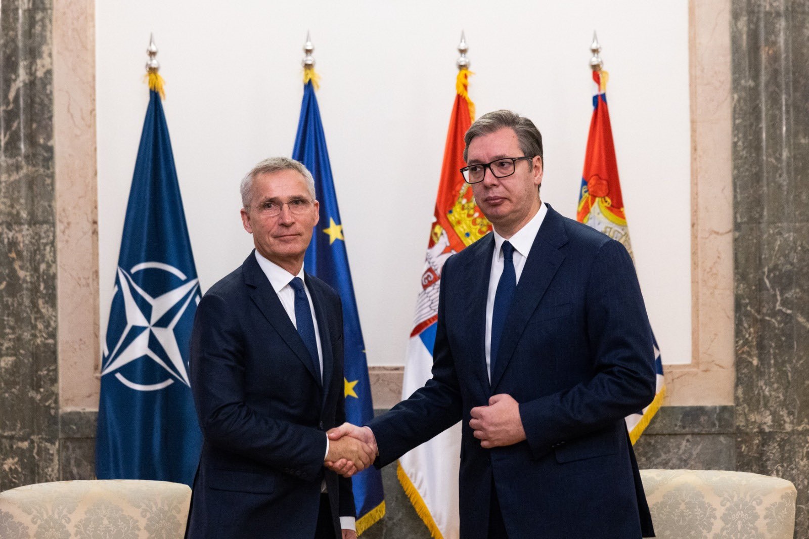 Jens Stoltenberg - Aleksandar Vuçiç. Foto: NATO