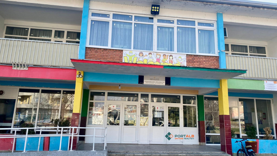 Shkolla fillore "Kirili dhe Metodi" në Tetovë. Foto: Fisnik Xhelili/Portalb.mk