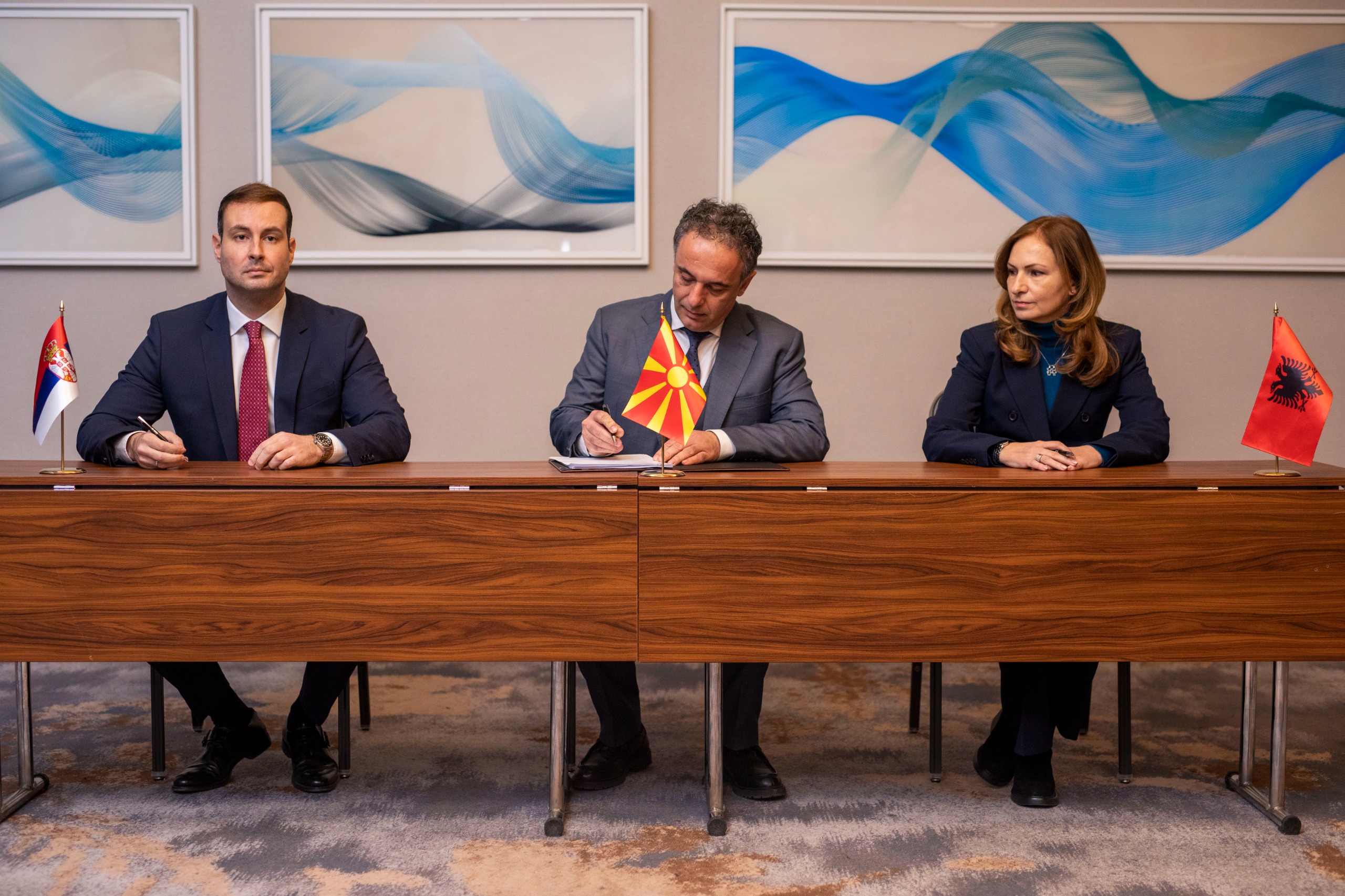 Maqedonia, Serbia dhe Shqipëria nënshkruan Protokollet për qasje të lirë në tregun e punës. Foto: Qeveria e RMV-së