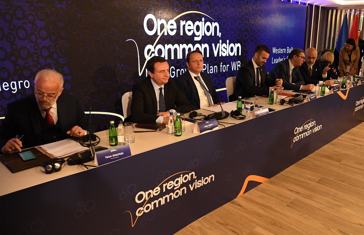 Samiti i liderëve të rajonit dhe BE-së. Foto nga profili i Varheljit në platformën X