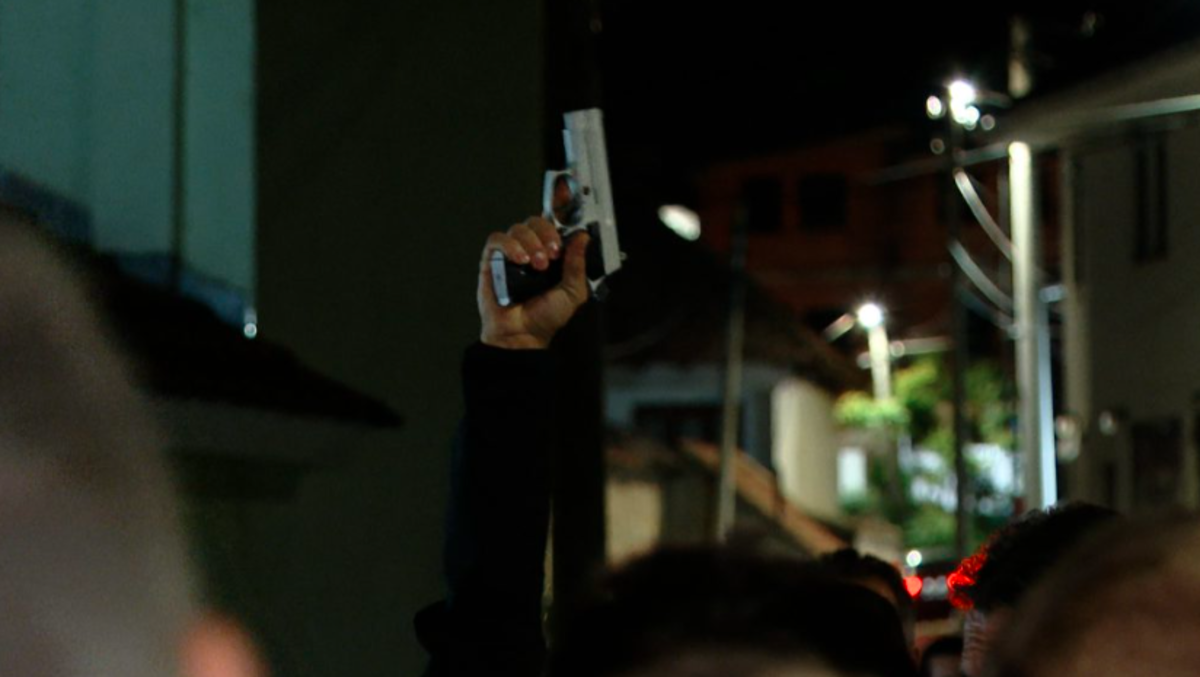 Të shtëna me armë në kremtimin e "Vlen"-it në Llërcë, Foto: Printscreen nga video nga 360 Shkallë
