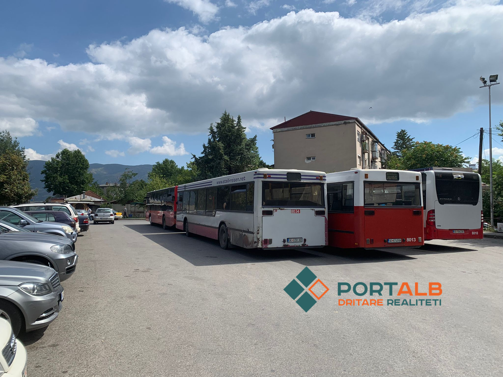 Autobusë, NTP, Hasanbeg, stacioni 45. Foto: Portalb.mk